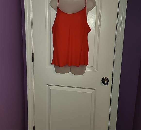 Vince Camuto Vibrant Red Top & Camisole Set Sz: XL - Picture 4 of 8